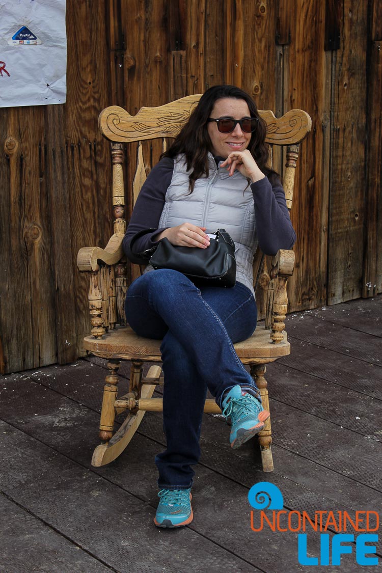 Rocking Chair Hillary Pioneertown