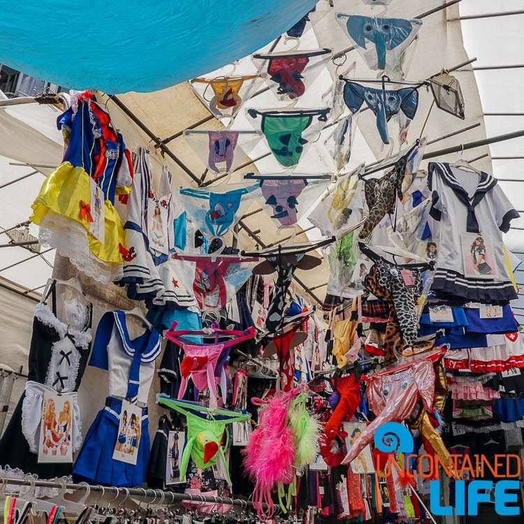 Ladies Market, Hong Kong, Uncontained Life