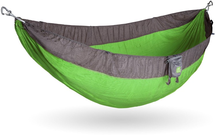 12 Best Gifts for Travelers, Kammok Portable Roo Hammock, Uncontained Life