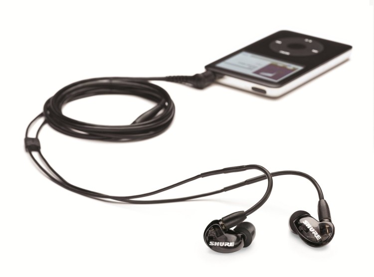 12 Best Gifts for Travelers, Shure SE215-K Earphones, Uncontained Life
