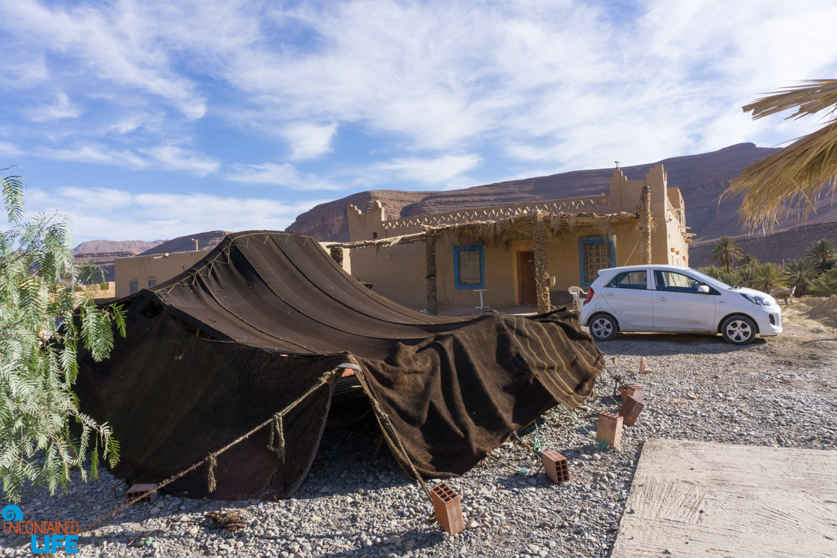 Renting a car in Morocco, Uncontained Life